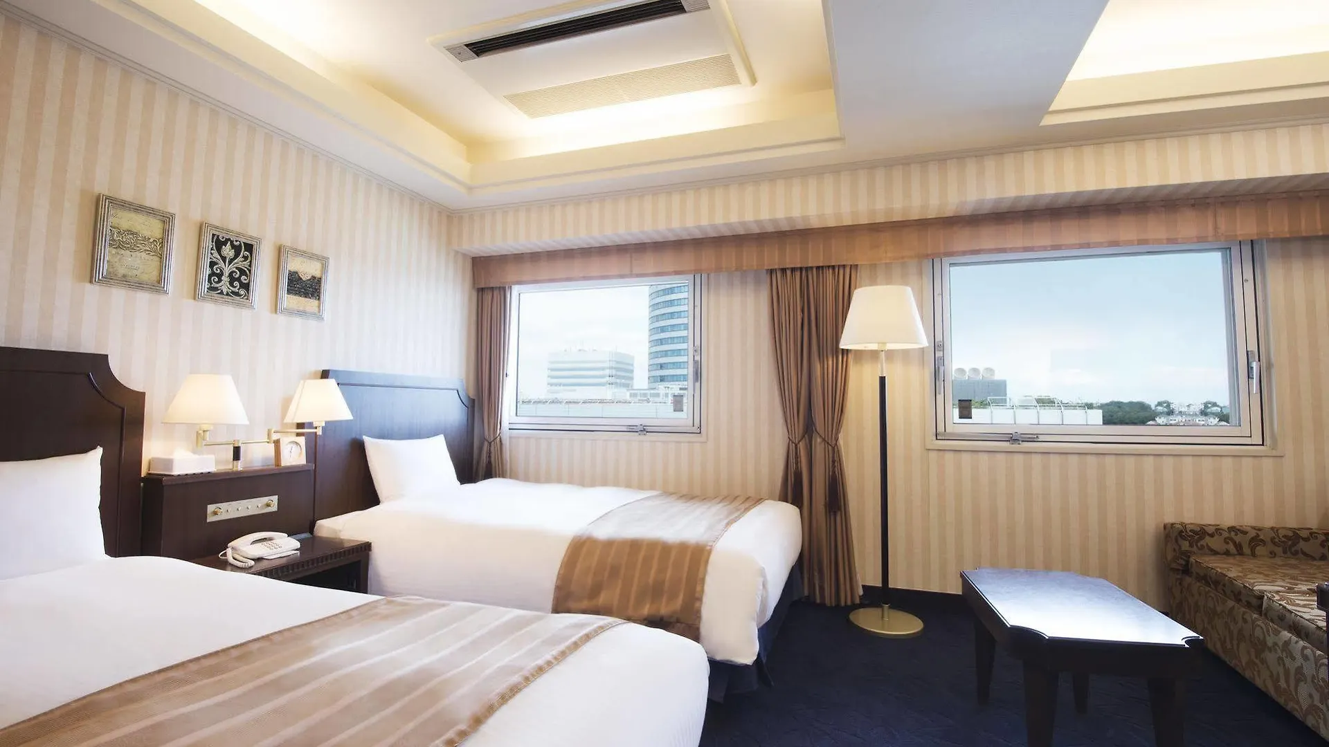 Shin Yokohama Grace Hotel